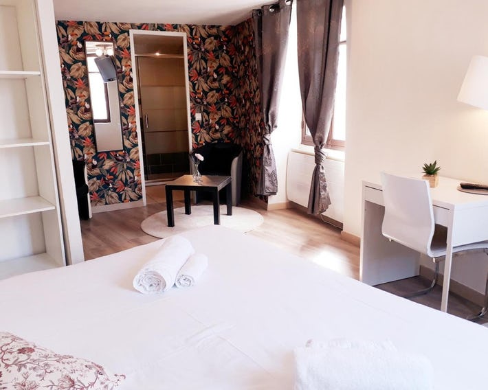 Hotel renaissance martigues
