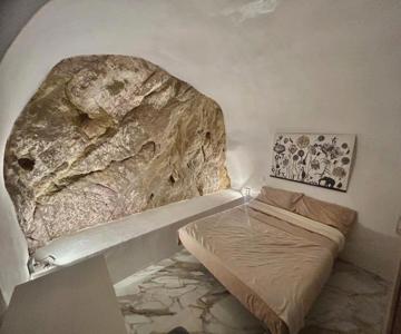 Cave House Apartment