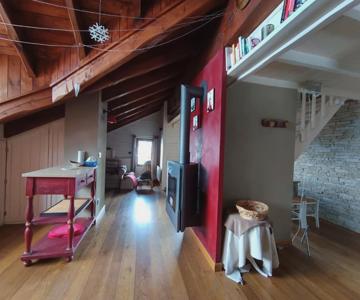 Charmant duplex pour 5 pers. à Montgenèvre avec vue imprenable, proche commodités, parking inclus - 