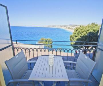 Promenade Holiday - Rocamare Promenade