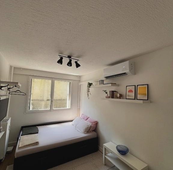 Nice appartement for 2 adults with air-conditioning