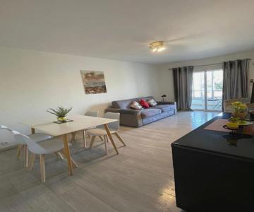 Beau Studio à 50m de la plage