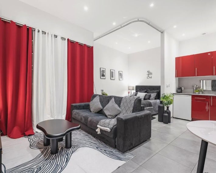 Nice Renting - GALLO - New Modern Loft Old Town Massena