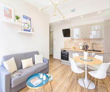 L19 Staywiz us - 1BDR Massena central 2mins Sea PromenadeAC Balcony
