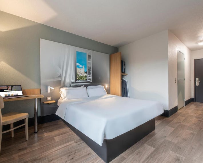 B&B HOTEL Orange