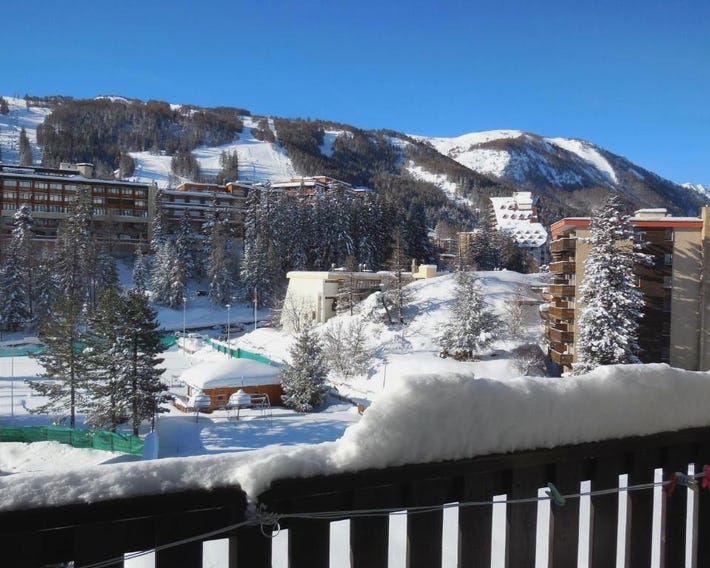 Appartement T4 esprit chalet jolie vue PRA LOUP 1600