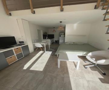 Studio Cosy Et Climatisé - Tout équipé - Parking Privé