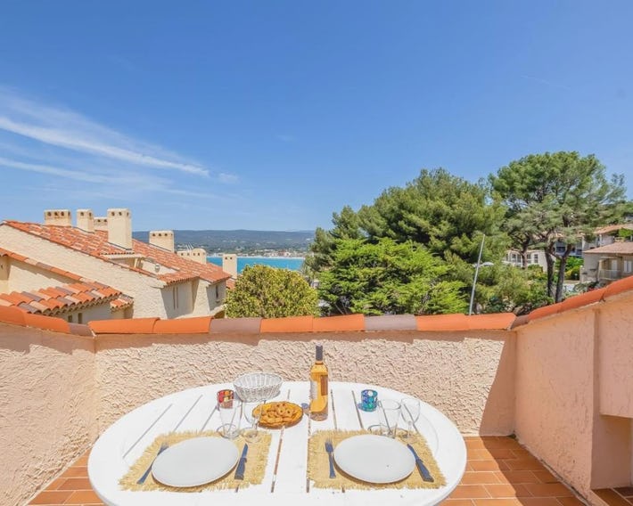 Studio Château de la Madrague-8 by Interhome
