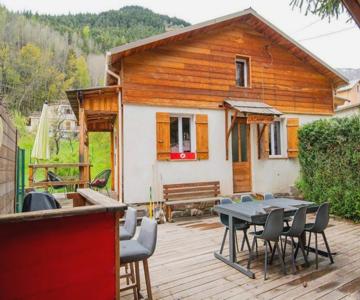 Maison Au Cœur Du Village De Saint Étienne De Tinée