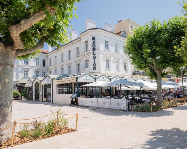 Hotel Excelsior