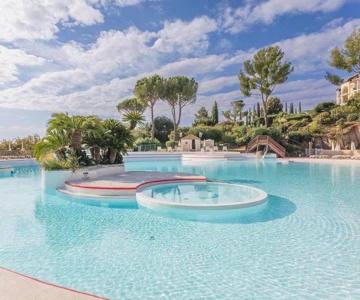 Cap Esterel - Duplex avec 2 terrasses dont une tropezienne, piscines et loisirs