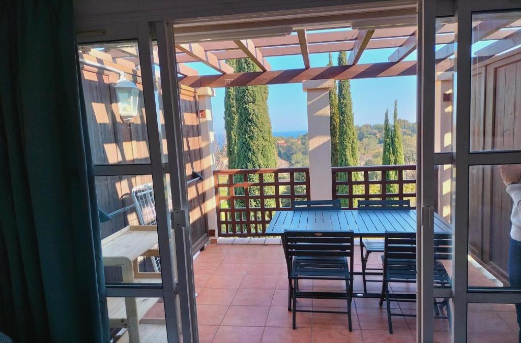 Studio 4p Vue Mer Calme Cap Esterel