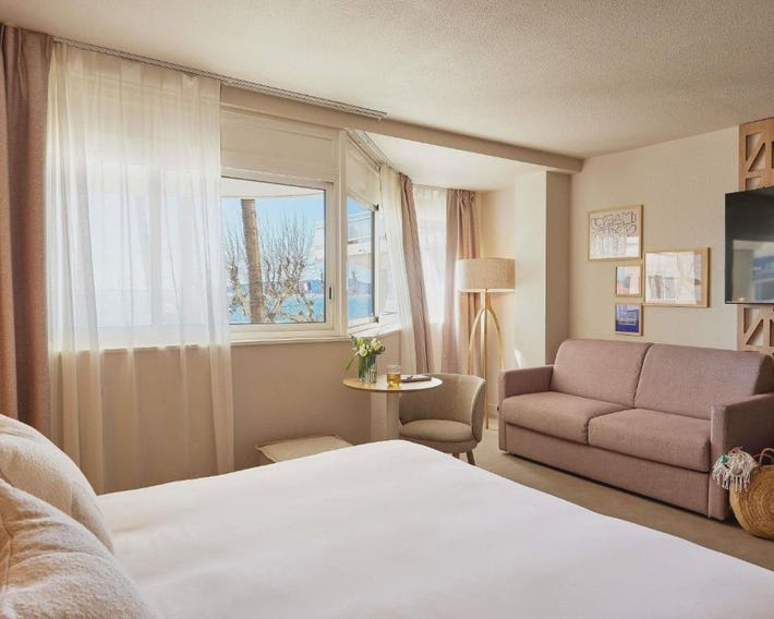 Mercure Saint Raphael Centre Plage