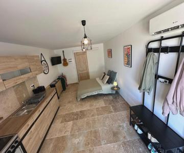 Studio Avec Extérieur à 2km Du Centre