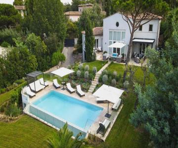 Villa White