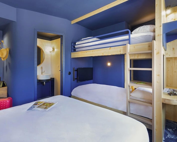greet hotel Salon de Provence
