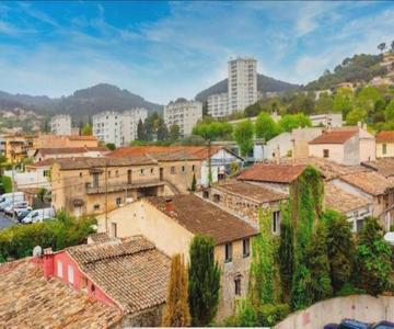Spacious Apartment In Vallauris For Art Lovers