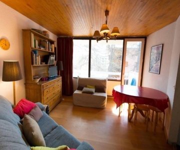 Appartement Vars, 3 Pièces, 6 Personnes - Fr-1-330b-57