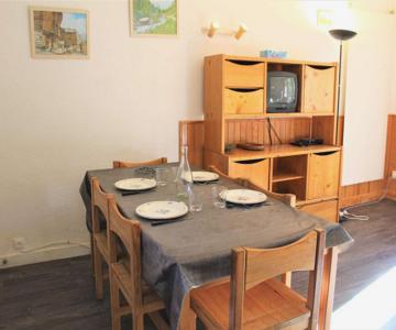 Appartement Vars, 2 Pièces, 6 Personnes - Fr-1-330b-101