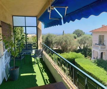 Vence T3 Vue Mer Grande Terrasse