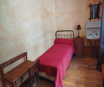 Chez Jean Pierre - Room 1pers In A 17th Century House - N 6