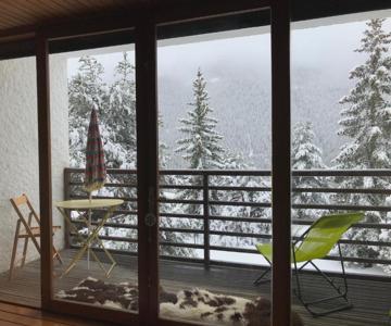 Superbe 2 Pcs Cabine Terrasse Vue Féérique Pistes Et Montagnes