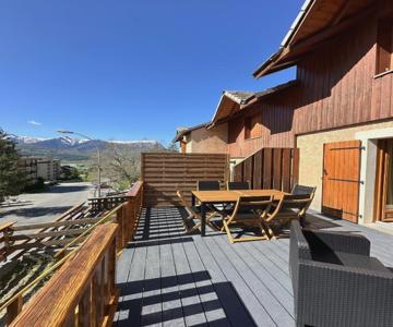 T3 au Plan d-eau d-Embrun avec Garage et Terrasse