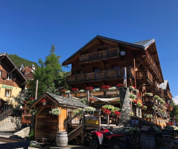 Doumé's Lodge