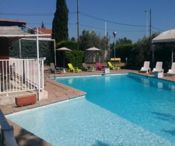 The Originals Access, Hostellerie des Pins, Montélimar