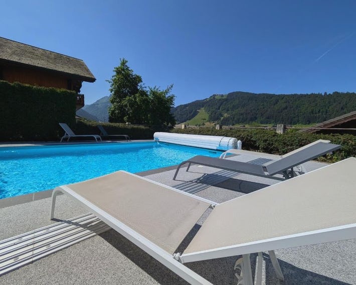 Résidence Julianna , trajets remontées mécaniques , livraison viennoiseries, piscine couverte