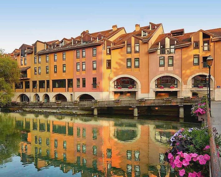ibis Annecy Centre Vieille Ville