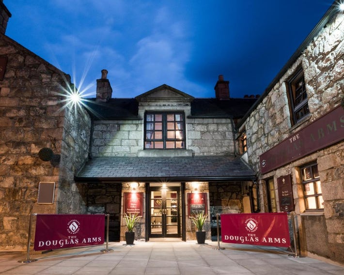 Douglas Arms Hotel