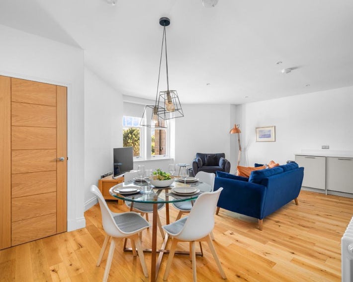 Panmure Apartment