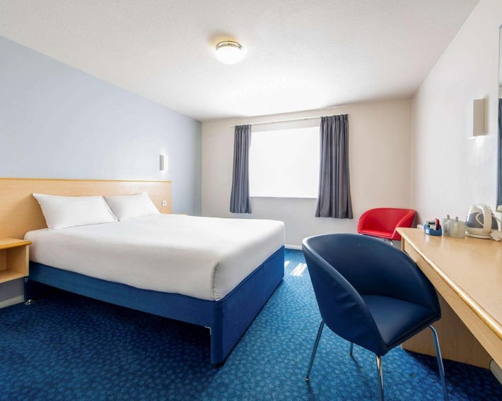 go2 Dundee Camperdown Hotel free car park
