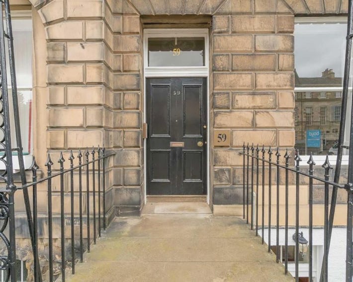 Melville Street Apartment