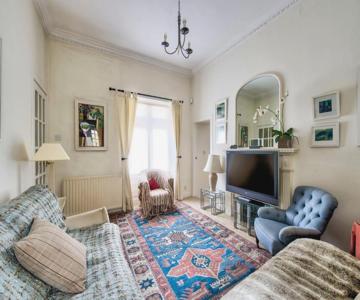 GuestReady - Classic Charm near Holyrood Park