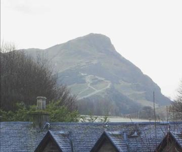 2 Bedroom Apt - Stunning Views Balcony Parking