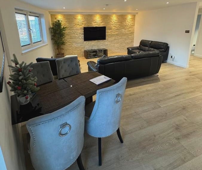 KM Granton Apartment