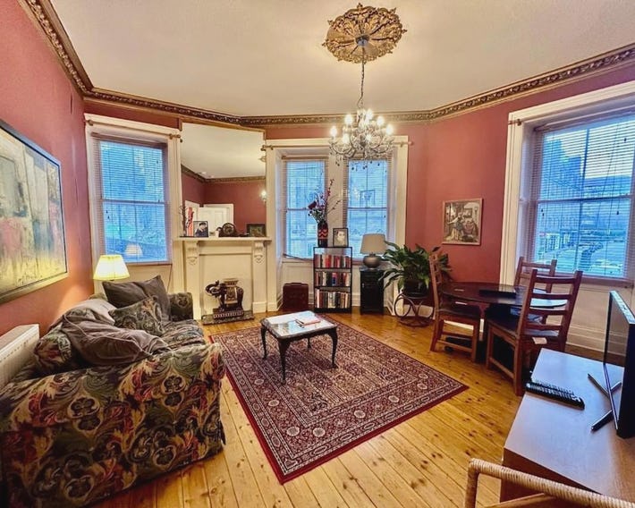 Unique cozy nest for 2, Old Town