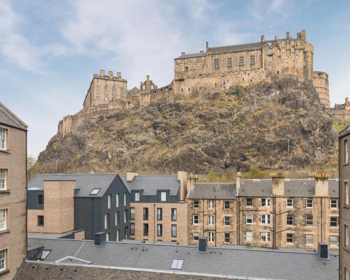 Edinburgh Castle Apartment G1