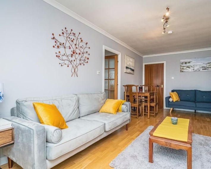 Stunning Flat with Sea View and Parking - Pass the Keys