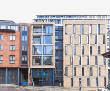 Rooms in Portsburgh Court Edinburgh
