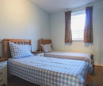 Dicksonfield - Modern 2 bed, 2 bath apartment close to city centre