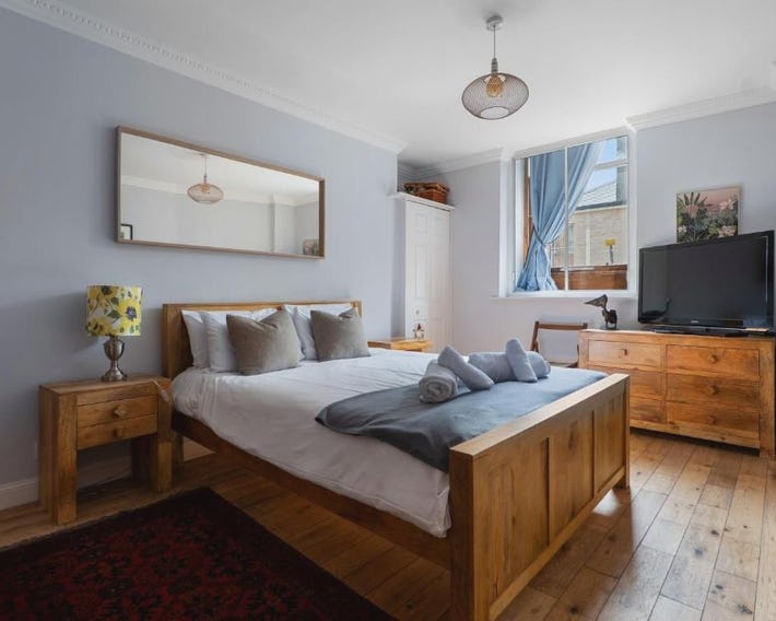 Portobello Charming Seaside 3-BR Holiday Apartment
