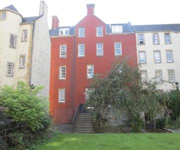 Travelodge Edinburgh Central Queen Street