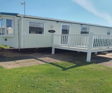 Comfy Caravan In Eyemouth