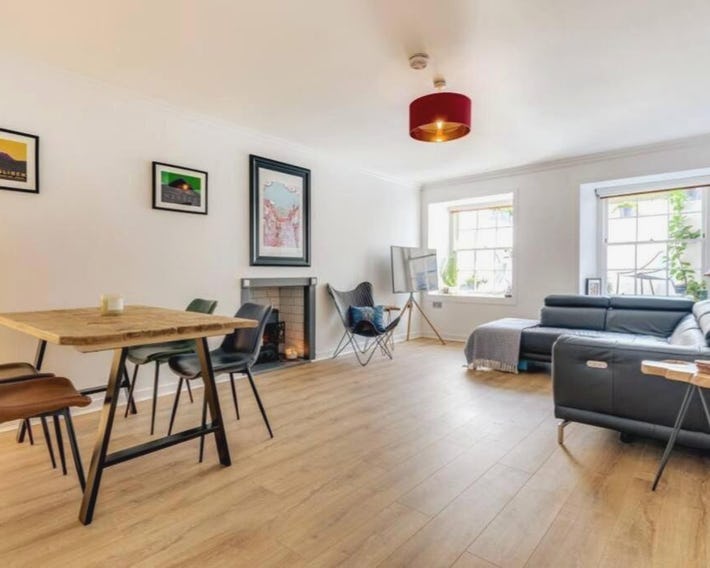 Lovely 2 Bedroom Garden Flat in trendy West End