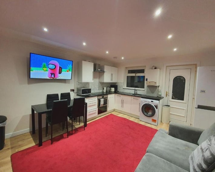 Modern house close to Glasgow Green