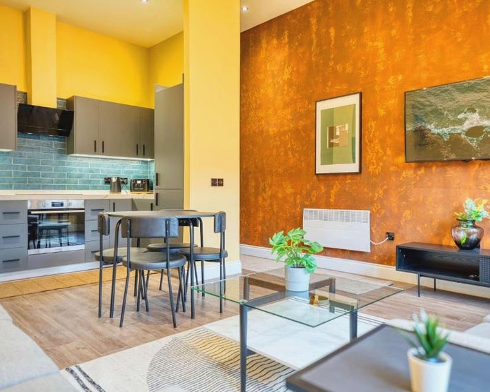Spacious Central Station 2 Bed Apartment B3