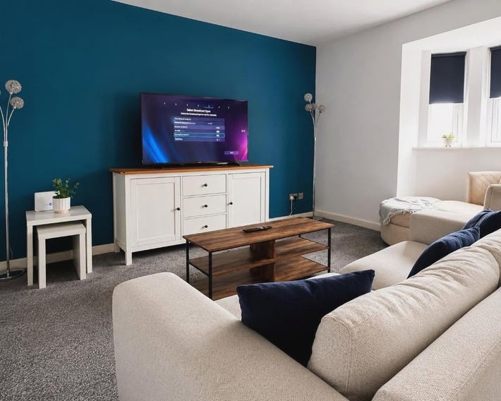 Modern 2BR Glasgow Apartment With 2 Bathrooms & Free Parking
